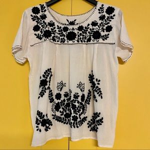 Cream Embroidered Top w/ Black Details Boho 1SZ
